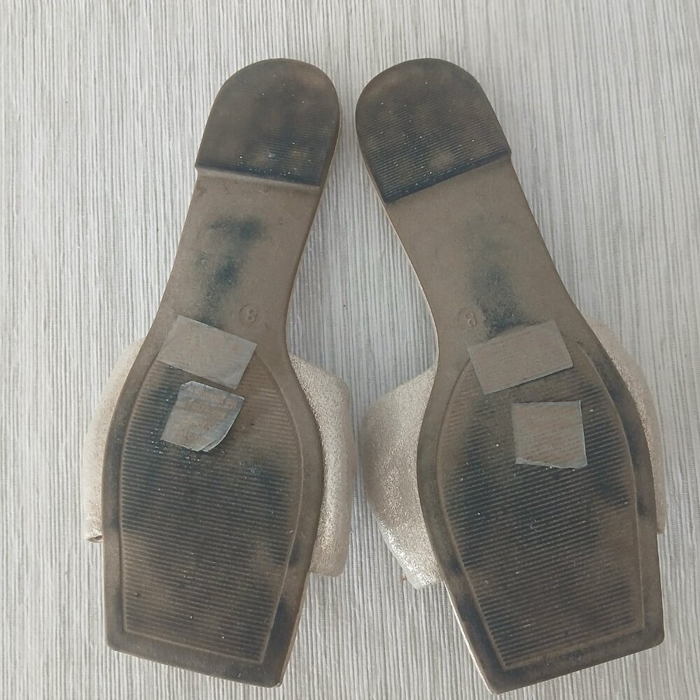 Journee Collection Dianah Sandals - Picture 4 of 8